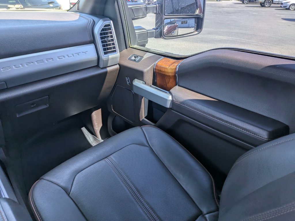 Used 2017 Ford F350 King Ranch w/ Tow Technology Bundle AWD/4WD image 17