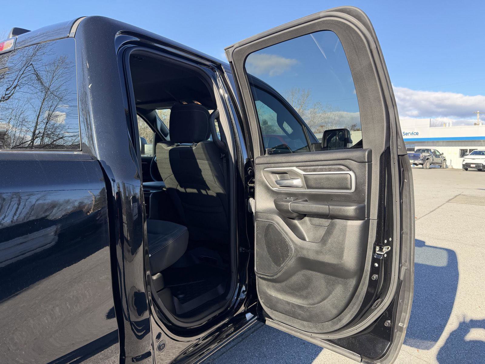 Used 2021 RAM 1500 Big Horn image 15