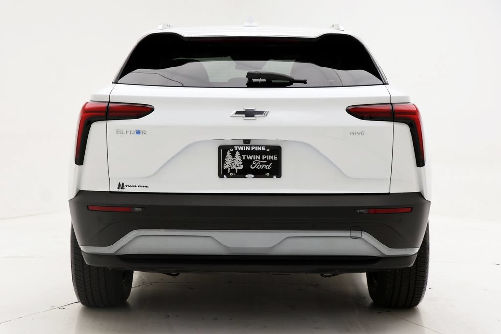 Used 2025 Chevrolet Blazer EV LT AWD/4WD image 7