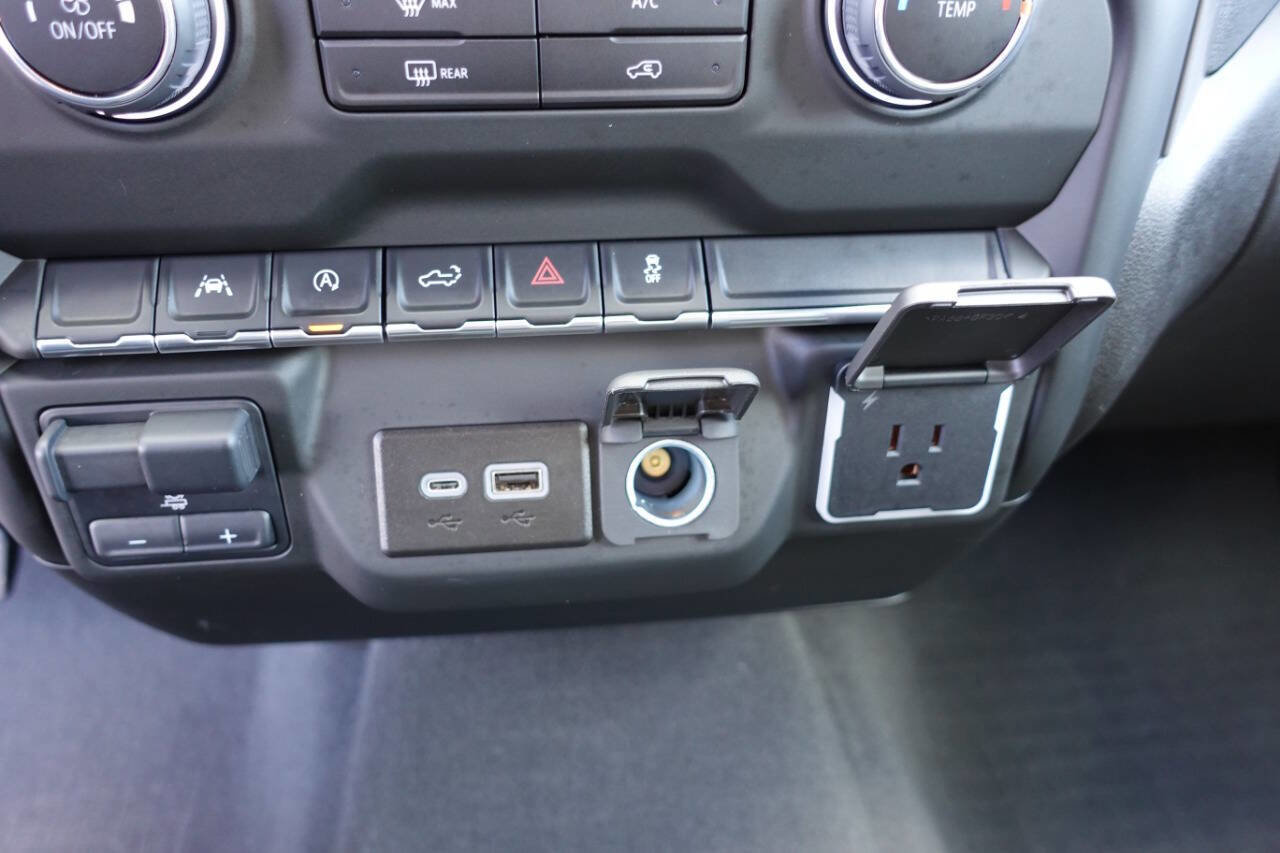 Used 2024 Chevrolet Silverado 1500 Custom AWD/4WD image 46