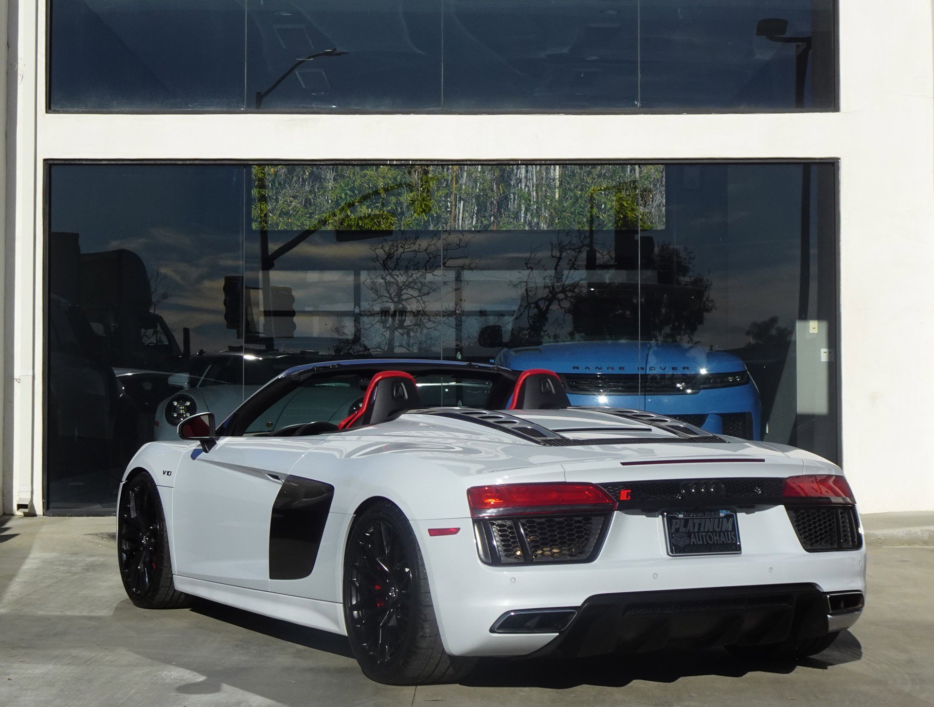 Used 2018 Audi R8 V10 AWD/4WD image 5