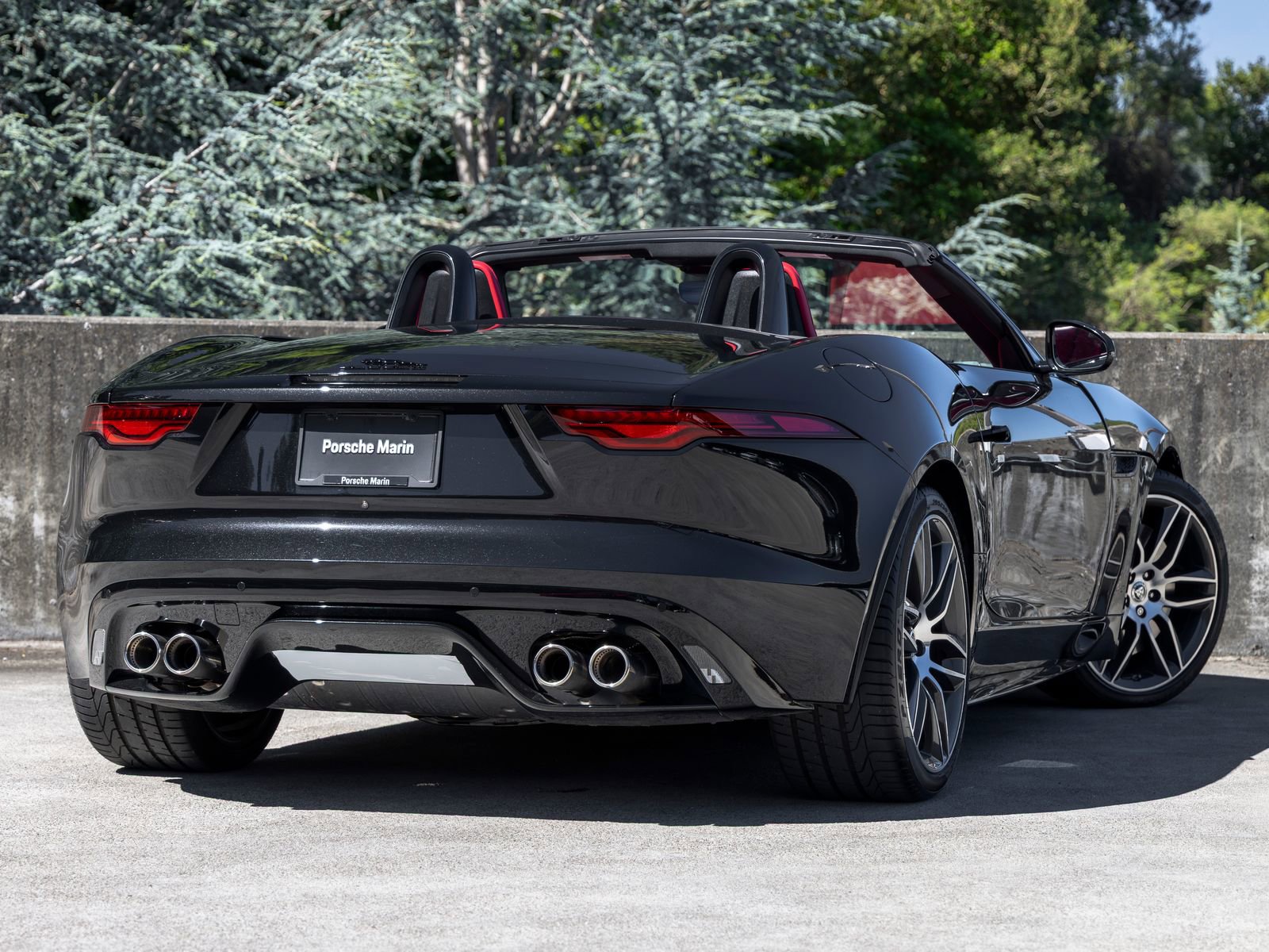 Used 2024 Jaguar F-TYPE R-Dynamic RWD image 11