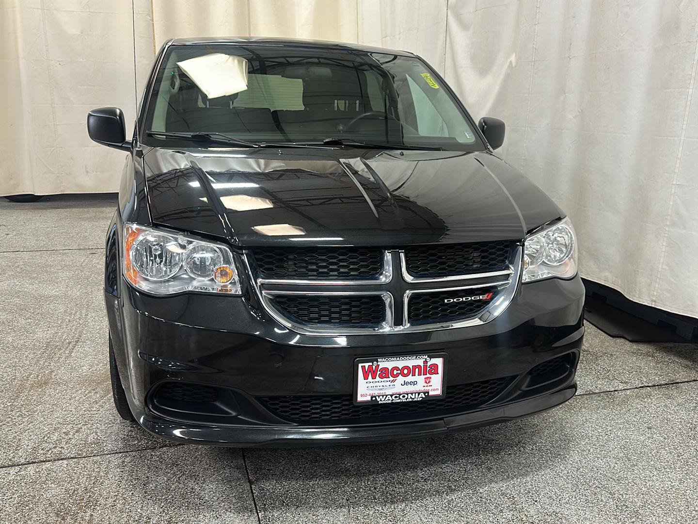Used 2014 Dodge Grand Caravan SE w/ Quick Order Package 29E SE FWD image 8