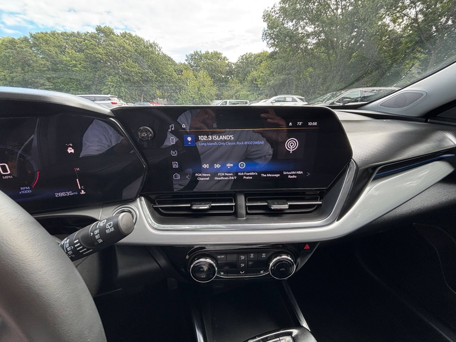 Used 2025 Chevrolet Trax LT w/ LT Convenience Package FWD image 20