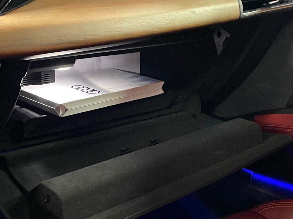 Used 2024 Audi e-tron GT Premium Plus w/ Executive Package image 40