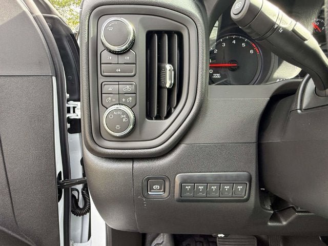 New 2026 GMC Sierra 3500 Pro AWD/4WD image 23