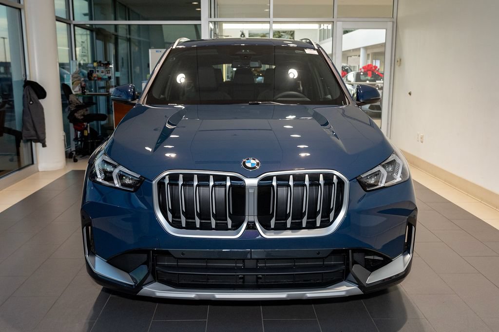 Used 2026 BMW X1 xDrive28i w/ Technology Package AWD/4WD image 2