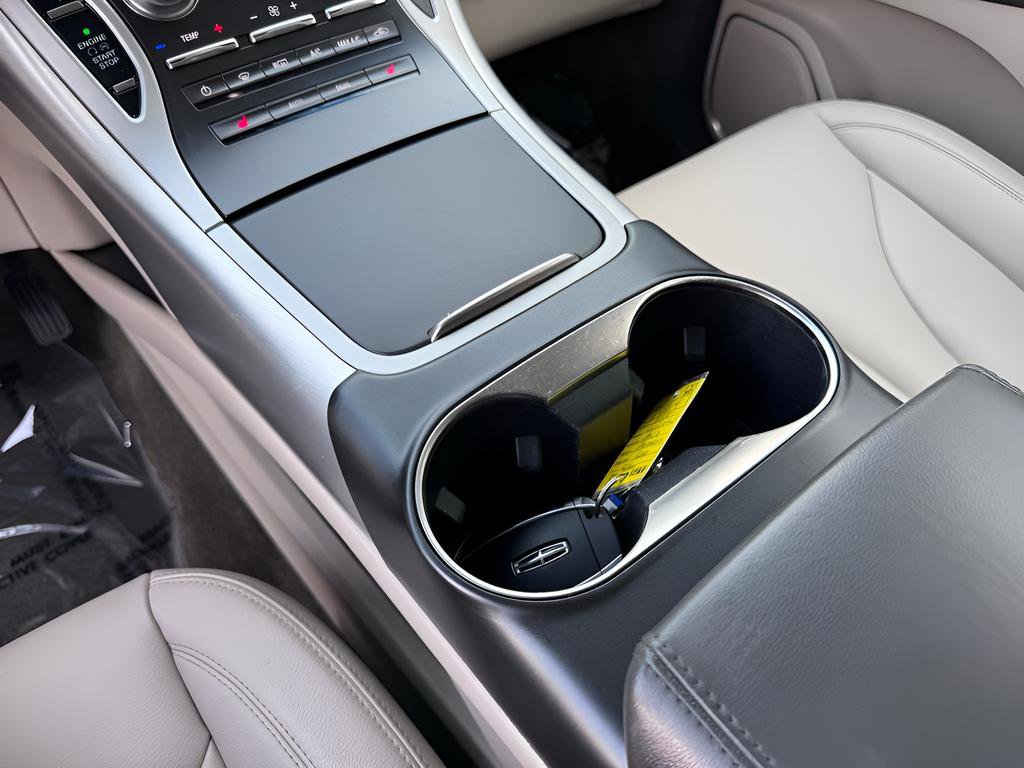 Used 2018 Lincoln MKX Premiere image 22