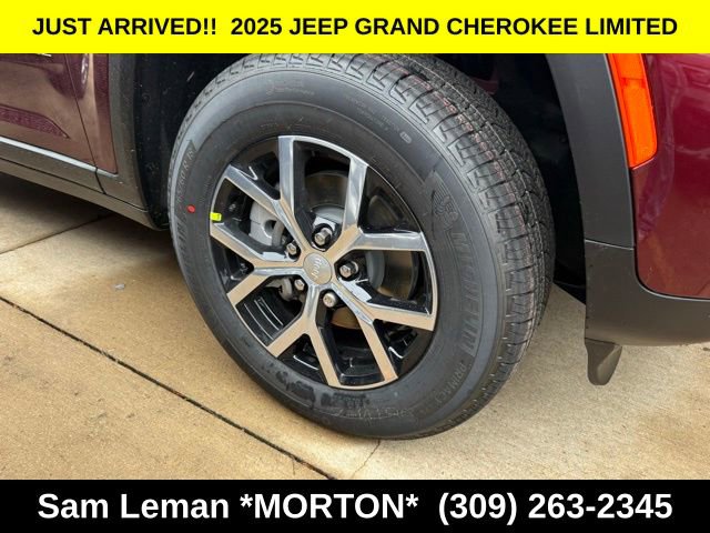 New 2025 Jeep Grand Cherokee Limited image 4