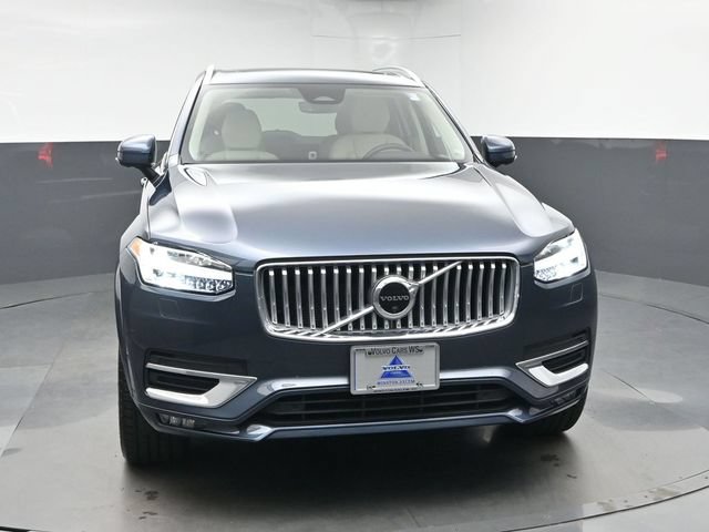 Used 2023 Volvo XC90 B6 Plus w/ Protection Package AWD/4WD image 2