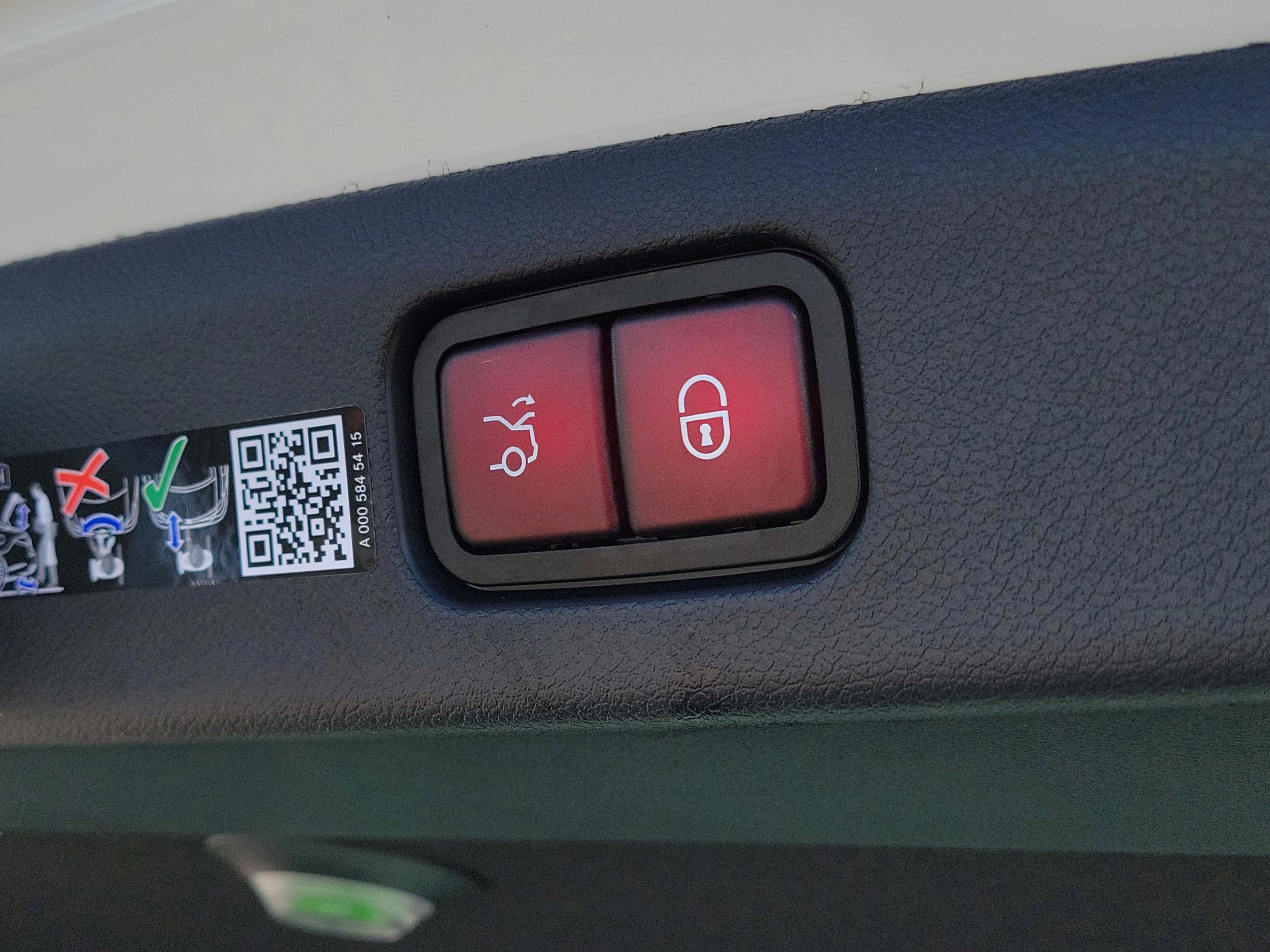 Certified 2026 Mercedes-Benz E 350 Sedan image 6