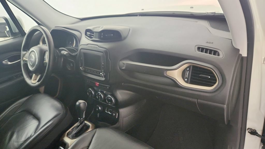 Used 2016 Jeep Renegade Limited AWD/4WD image 29