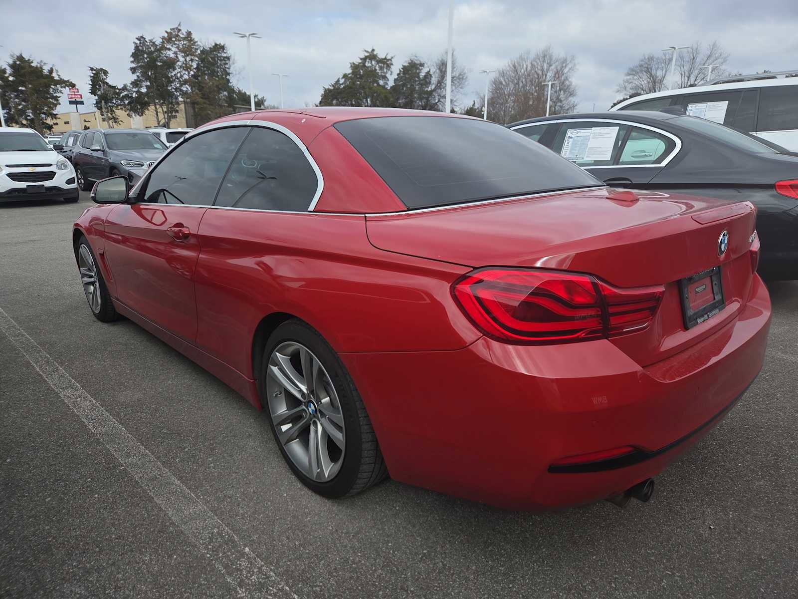Used 2018 BMW 430i Convertible image 3