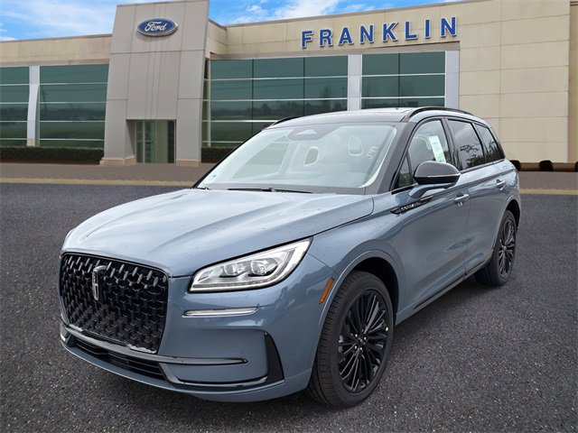 New 2026 Lincoln Corsair Reserve w/ Jet Appearance Package image 3