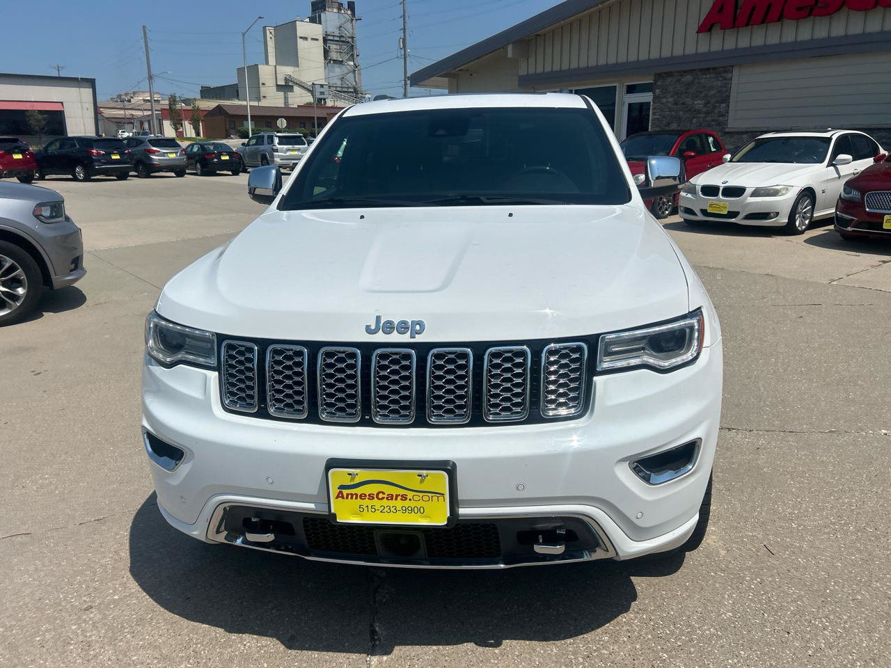 Used 2019 Jeep Grand Cherokee Overland AWD/4WD image 8
