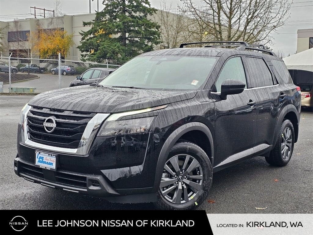 New 2025 Nissan Pathfinder SV w/ SV Premium Package