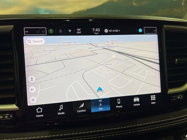 Used 2024 Chrysler Pacifica Limited FWD image 36