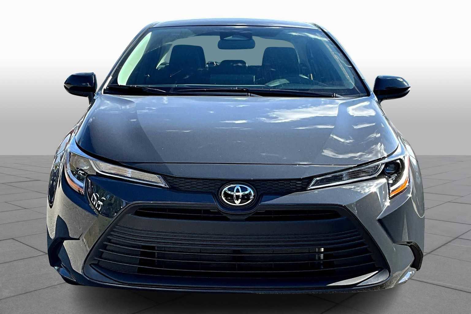 New 2026 Toyota Corolla LE image 3