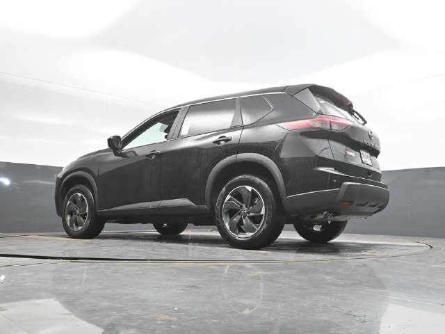 Used 2025 Nissan Rogue SV AWD/4WD image 47