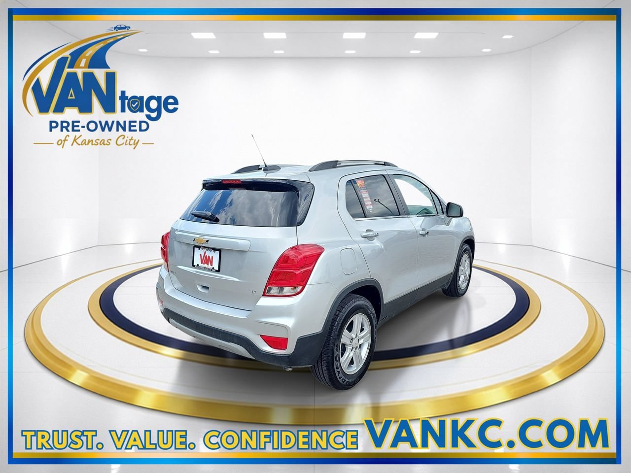 Used 2019 Chevrolet Trax LT w/ LT Convenience Package FWD image 6