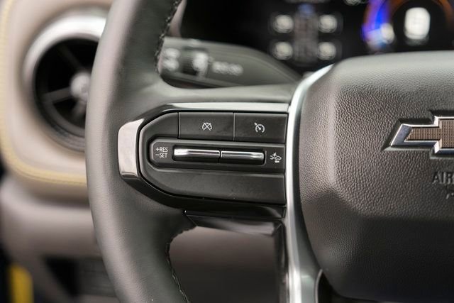 Used 2023 Chevrolet Colorado ZR2 w/ ZR2 Convenience Package III image 22