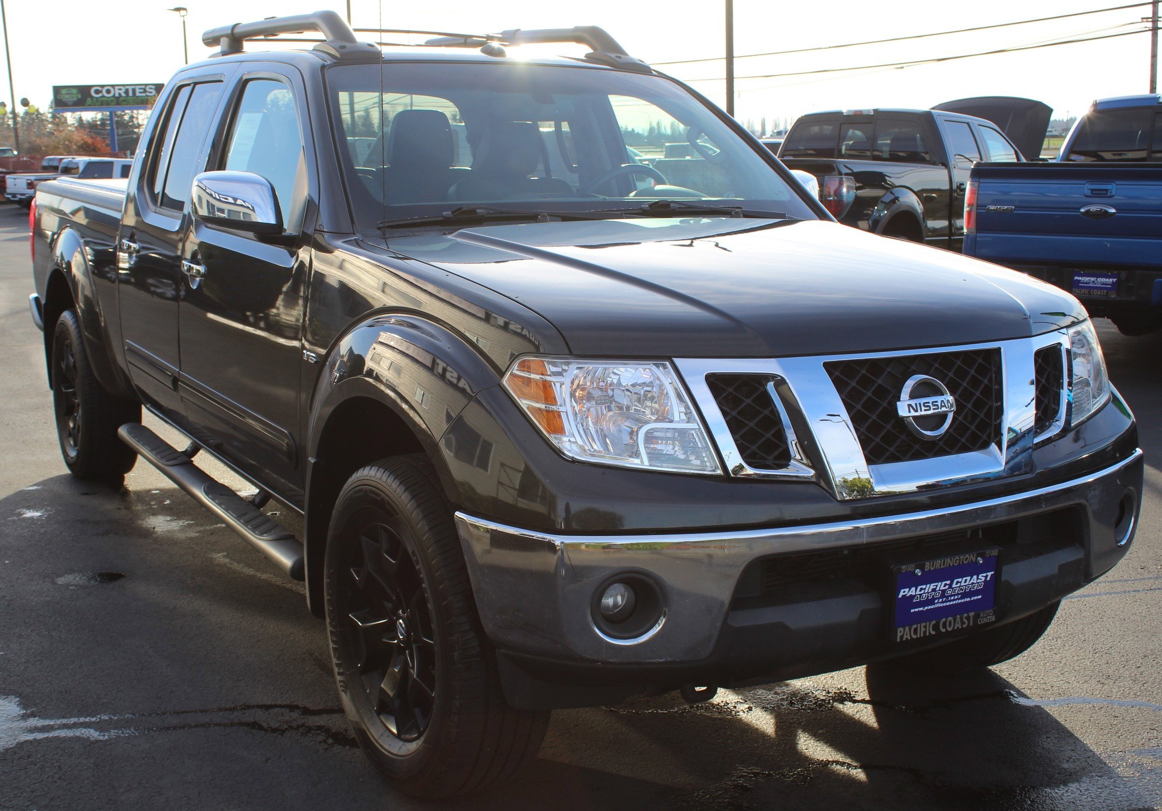 Used 2012 Nissan Frontier 4x4 Crew Cab Long Bed image 7