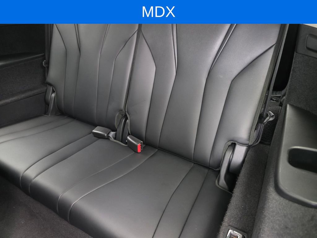 Used 2024 Acura MDX SH-AWD w/ Technology Package image 16