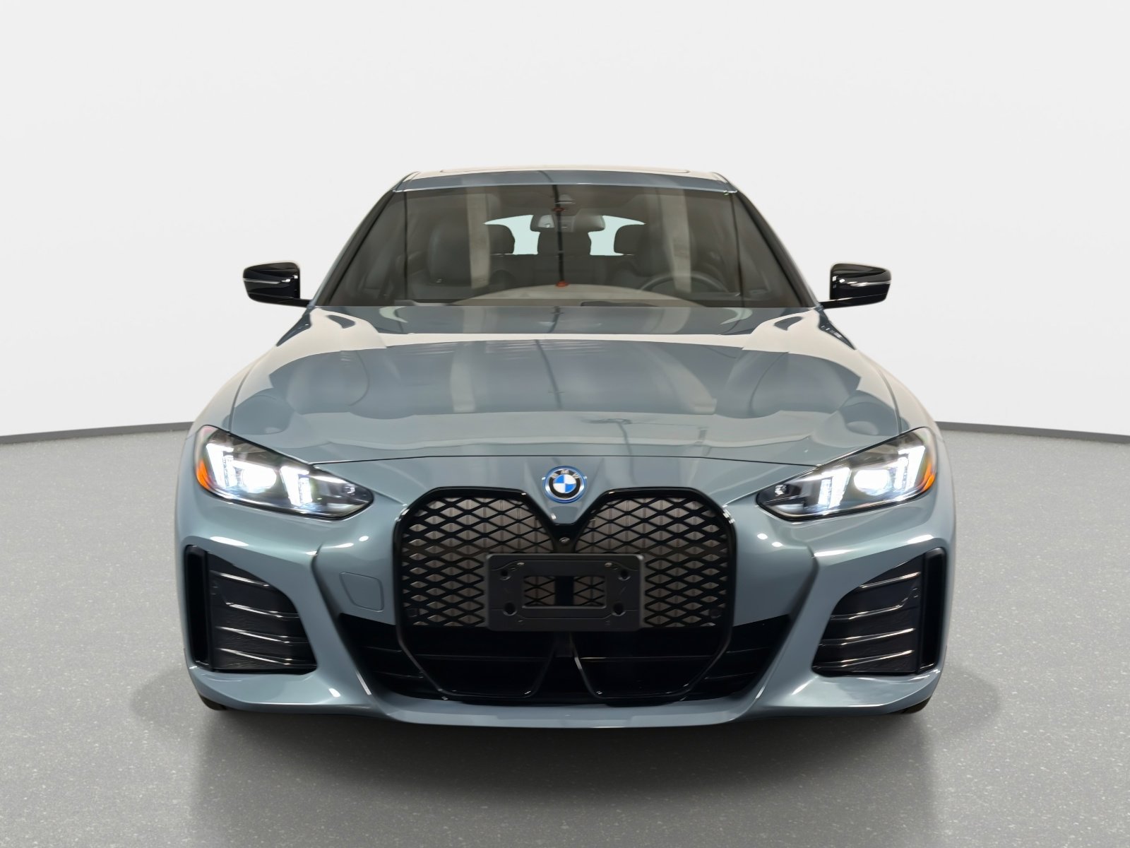 Used 2025 BMW i4 xDrive40i w/ M Sport Package image 8