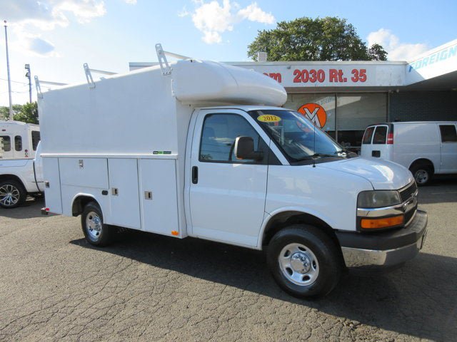 Used 2012 Chevrolet Express 3500 RWD image 1