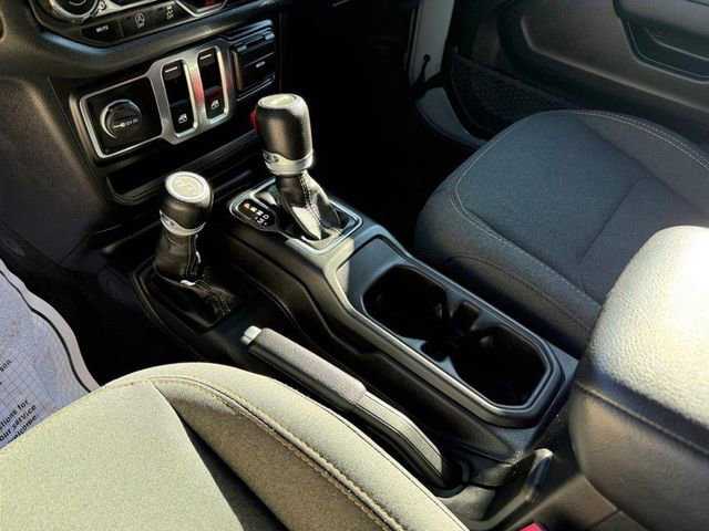Used 2024 Jeep Wrangler Sport AWD/4WD image 22