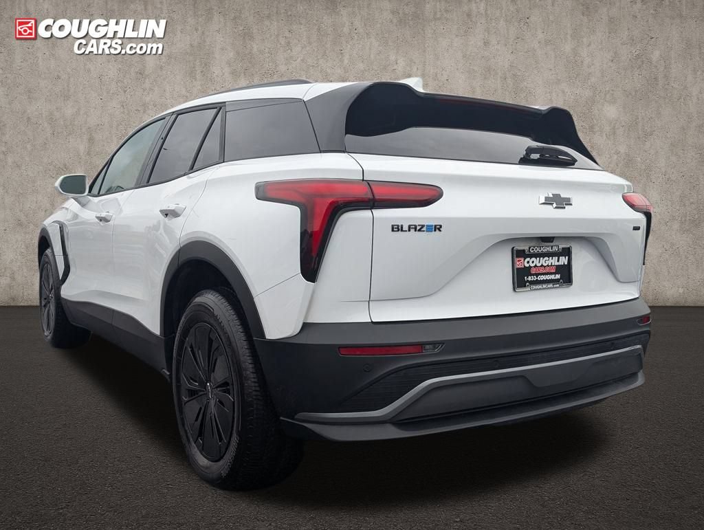 New 2026 Chevrolet Blazer EV LT AWD/4WD image 5