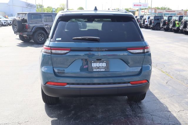 New 2026 Jeep Grand Cherokee Limited AWD/4WD image 5