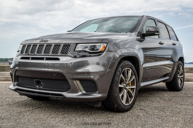 Used 2018 Jeep Grand Cherokee Trackhawk AWD/4WD image 14