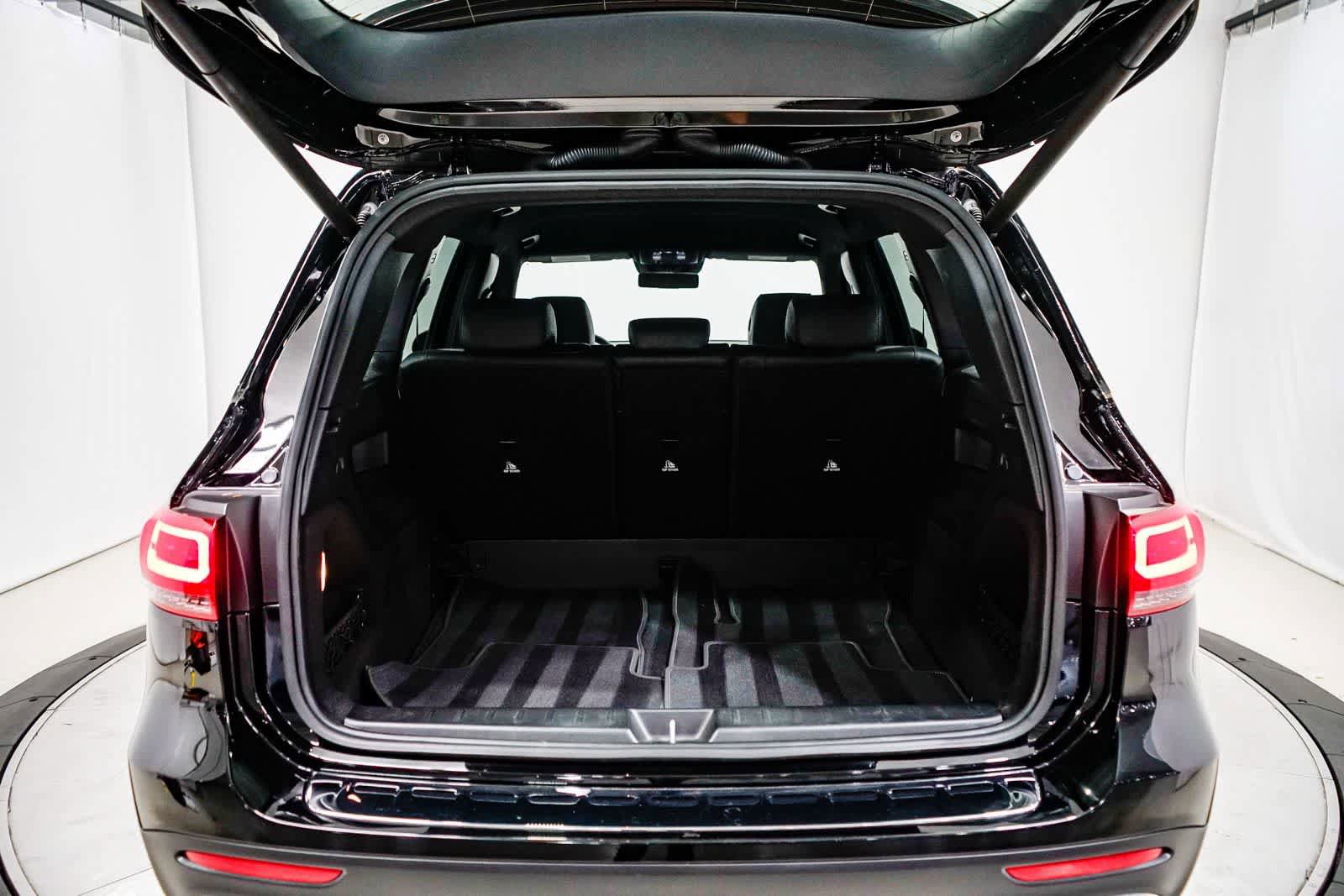 Certified 2022 Mercedes-Benz GLB 250 image 25