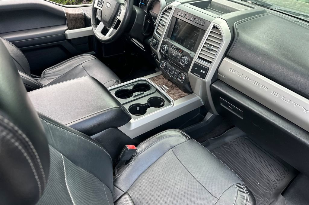 Used 2017 Ford F350 Lariat w/ Lariat Ultimate Package image 17