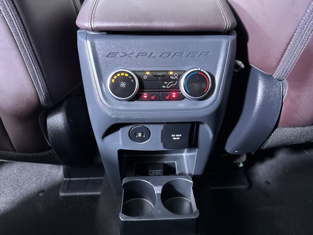 Used 2025 Ford Explorer Platinum w/ LUX Leather Package AWD/4WD image 27