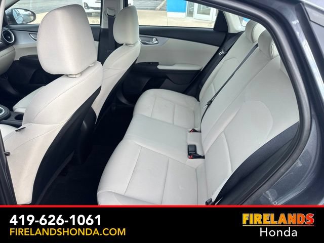 Used 2023 Kia Forte LXS w/ LXS Technology Package FWD image 27