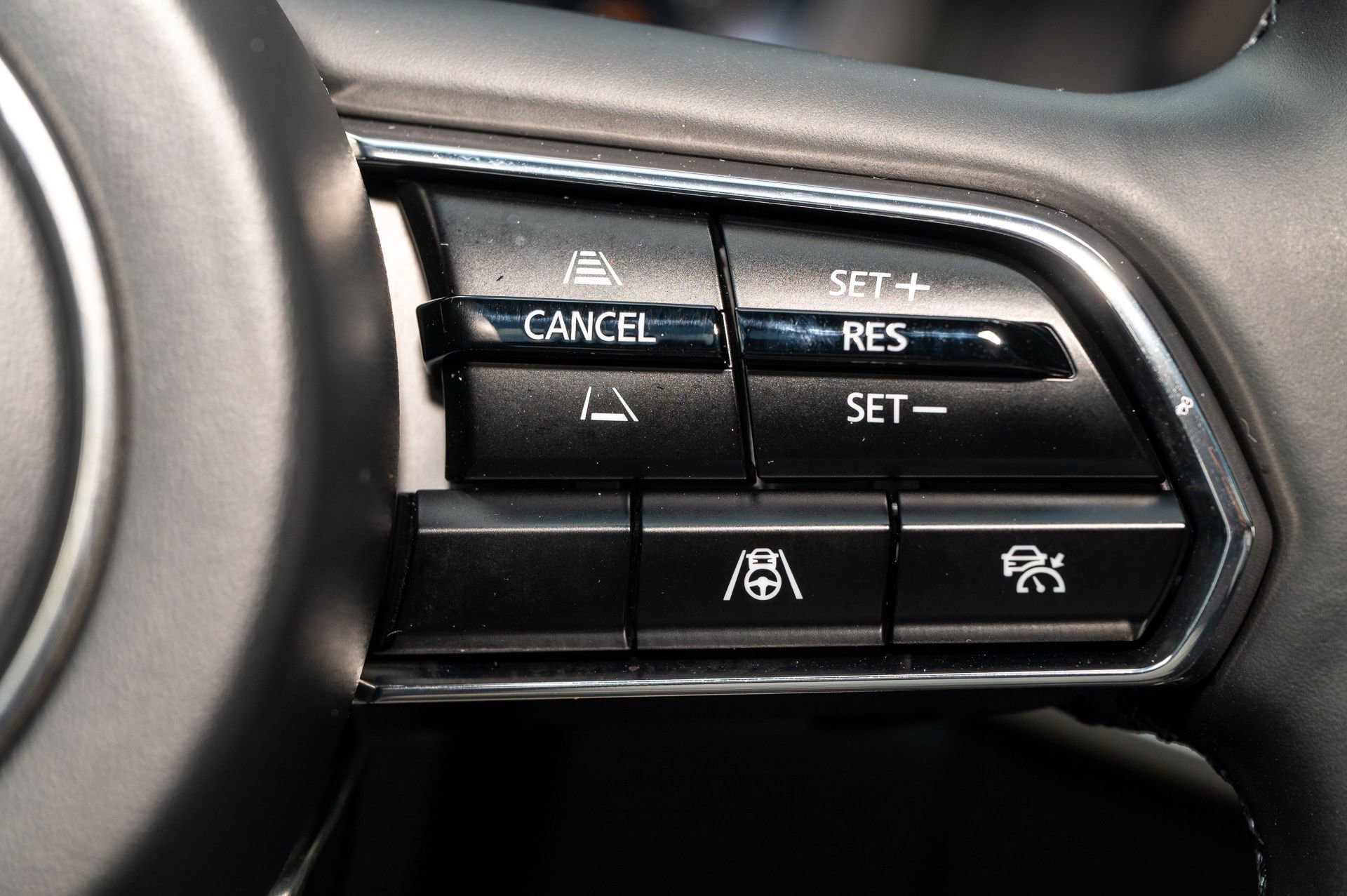 Used 2025 MAZDA CX-90 3.3 Turbo S w/ Premium Package image 29