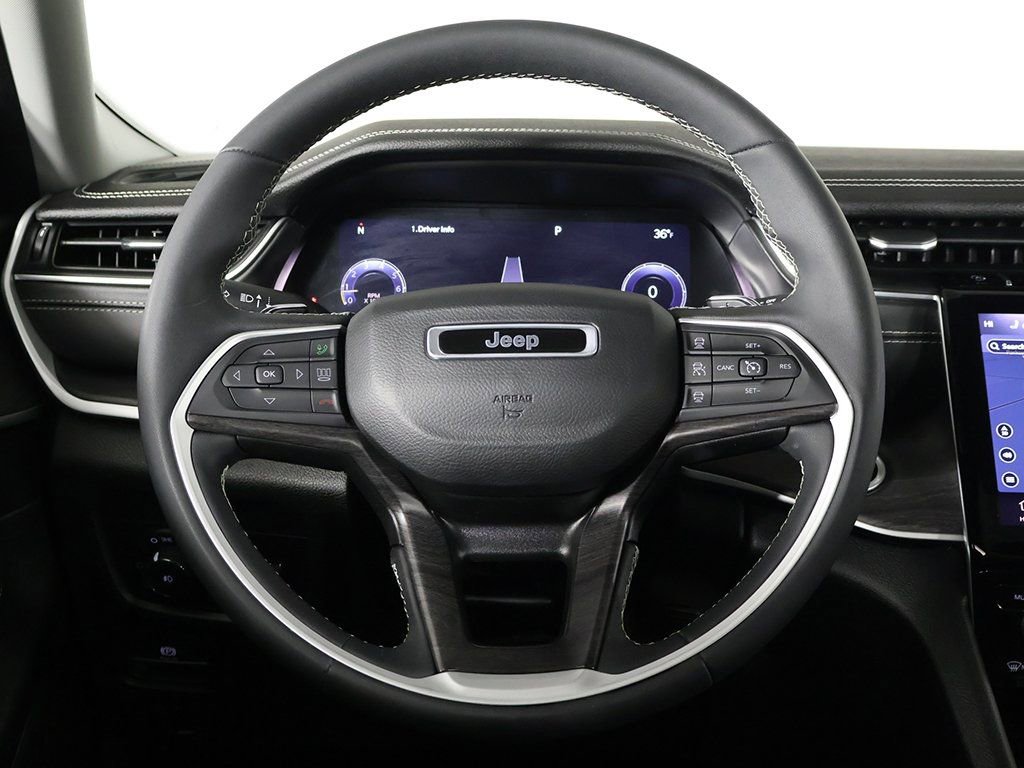 Used 2023 Jeep Grand Cherokee L Limited image 42