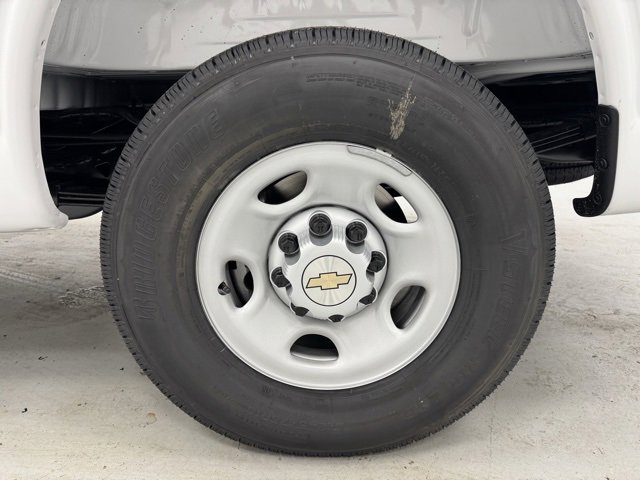 New 2025 Chevrolet Express 2500 w/ Driver Convenience Package image 29