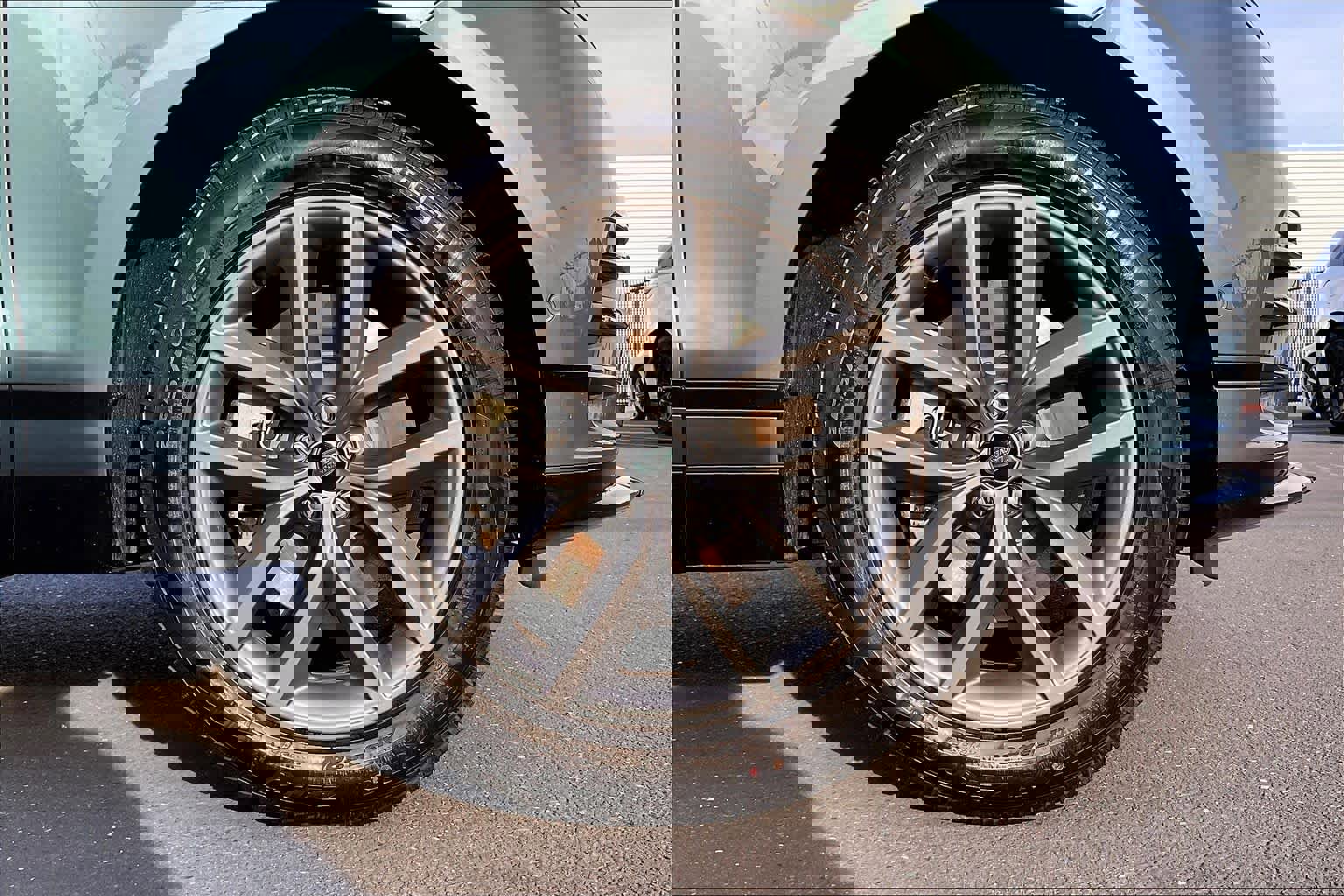 New 2026 Land Rover Range Rover Velar Dynamic SE image 14