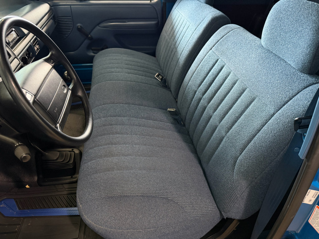 Used 1994 Ford Bronco XL AWD/4WD image 14