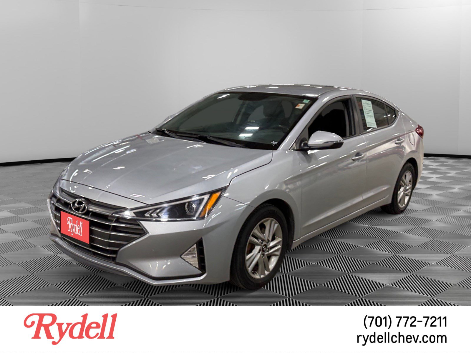 Used 2020 Hyundai Elantra SEL image 1