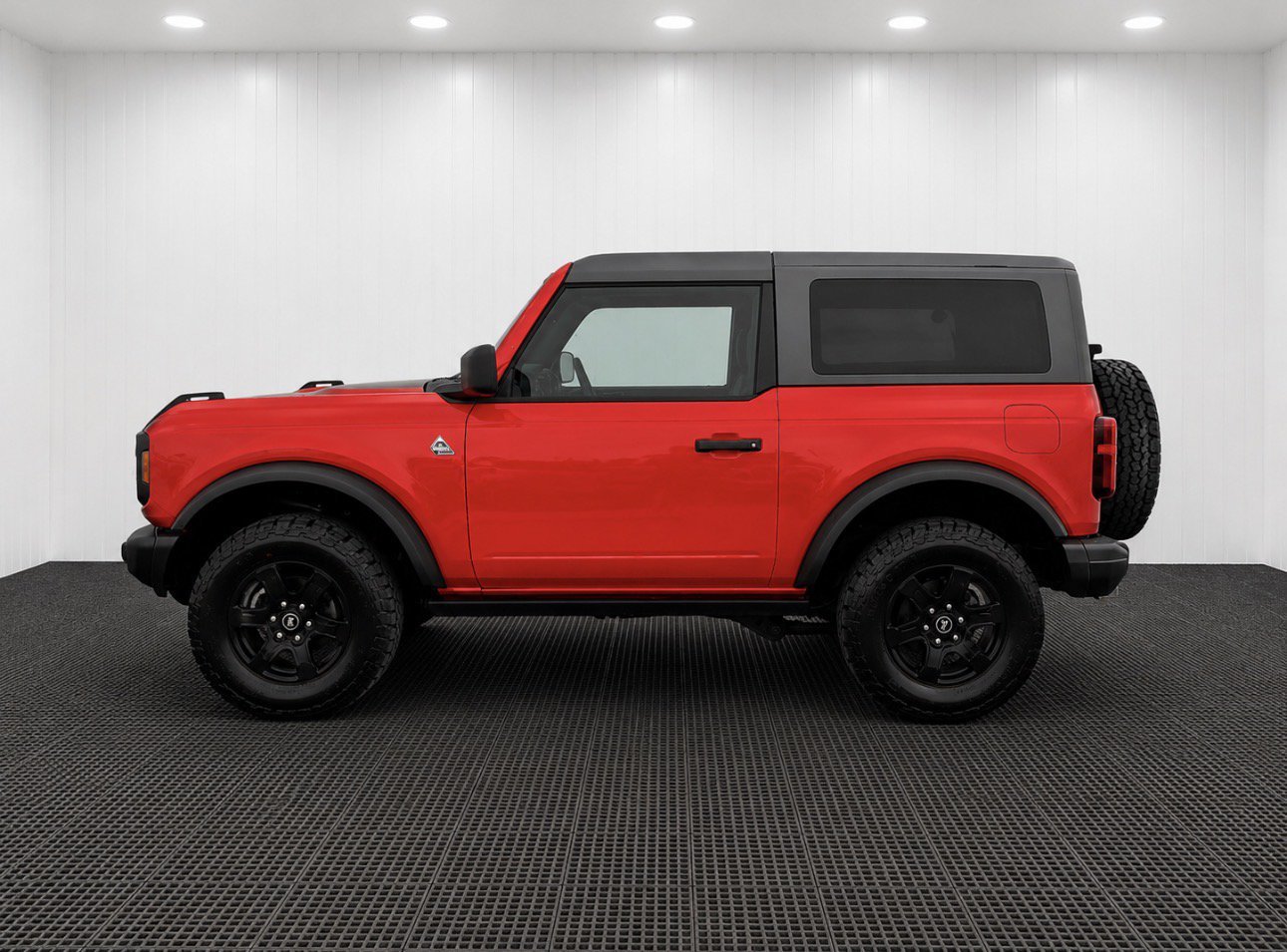Used 2024 Ford Bronco Black Diamond AWD/4WD image 8