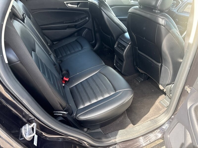 Used 2020 Ford Edge SEL AWD/4WD image 20