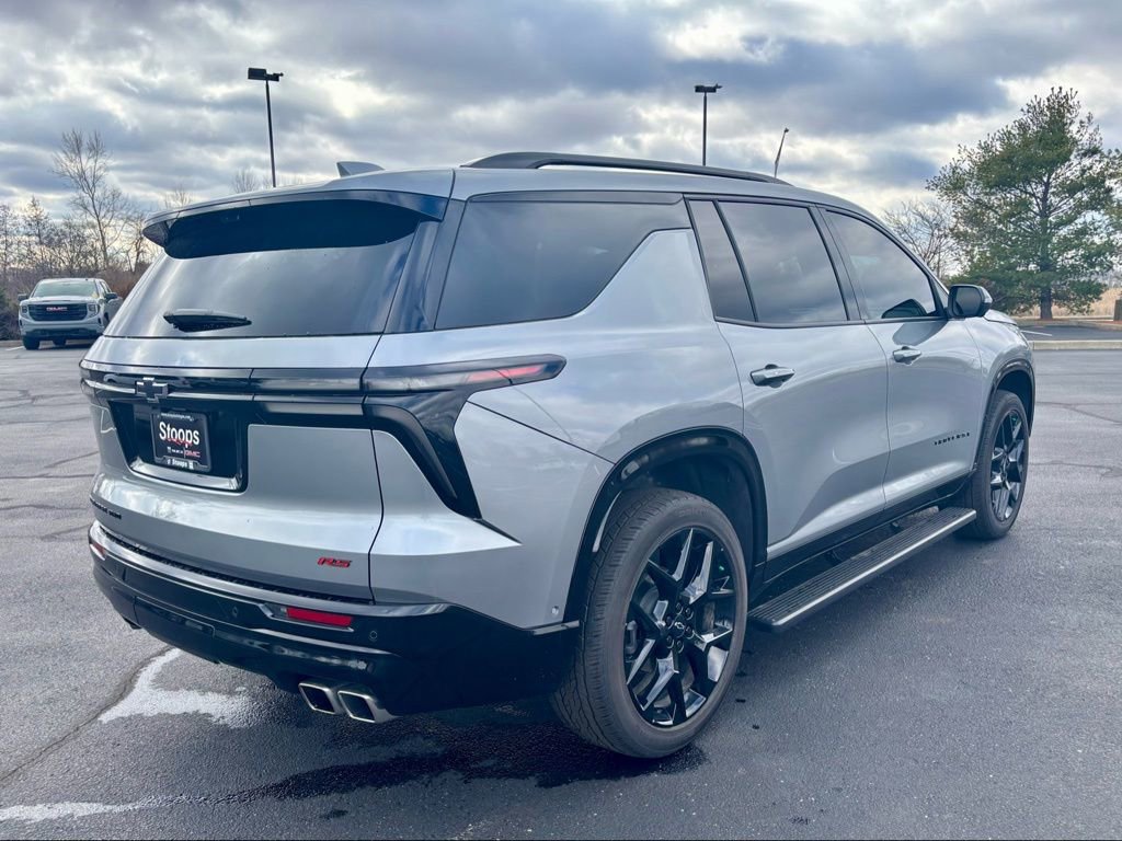 Used 2024 Chevrolet Traverse RS w/ LPO, Floor Liner Package image 8