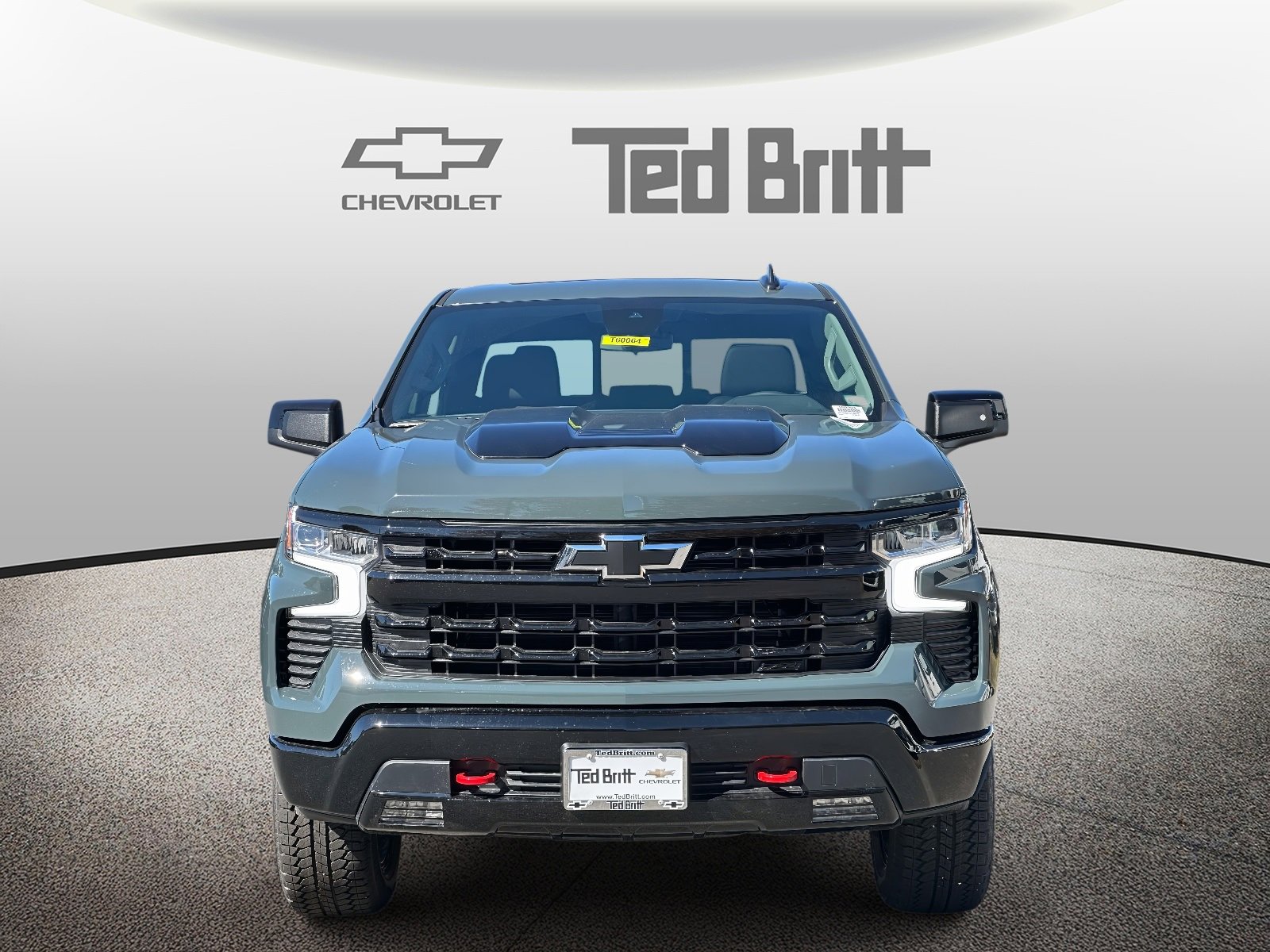 New 2026 Chevrolet Silverado 1500 LT Trail Boss w/ Convenience Package II image 2