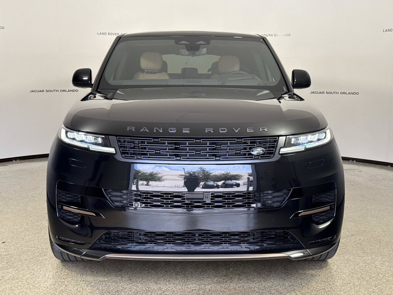 New 2026 Land Rover Range Rover Sport Dynamic SE AWD/4WD image 8