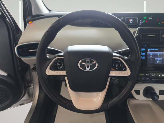 Used 2017 Toyota Prius Prime Plus FWD image 14