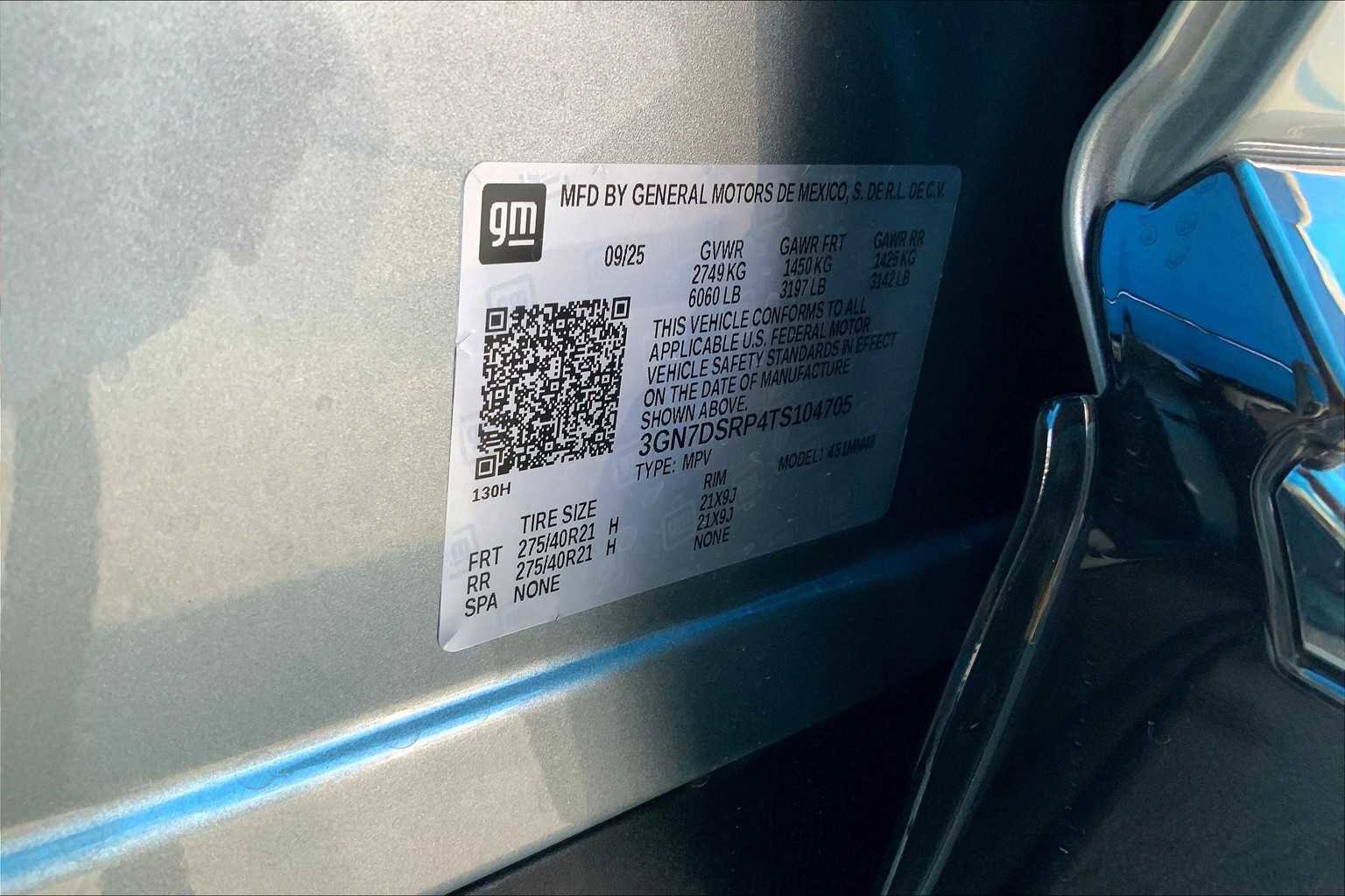 New 2026 Chevrolet Equinox EV RS FWD image 19